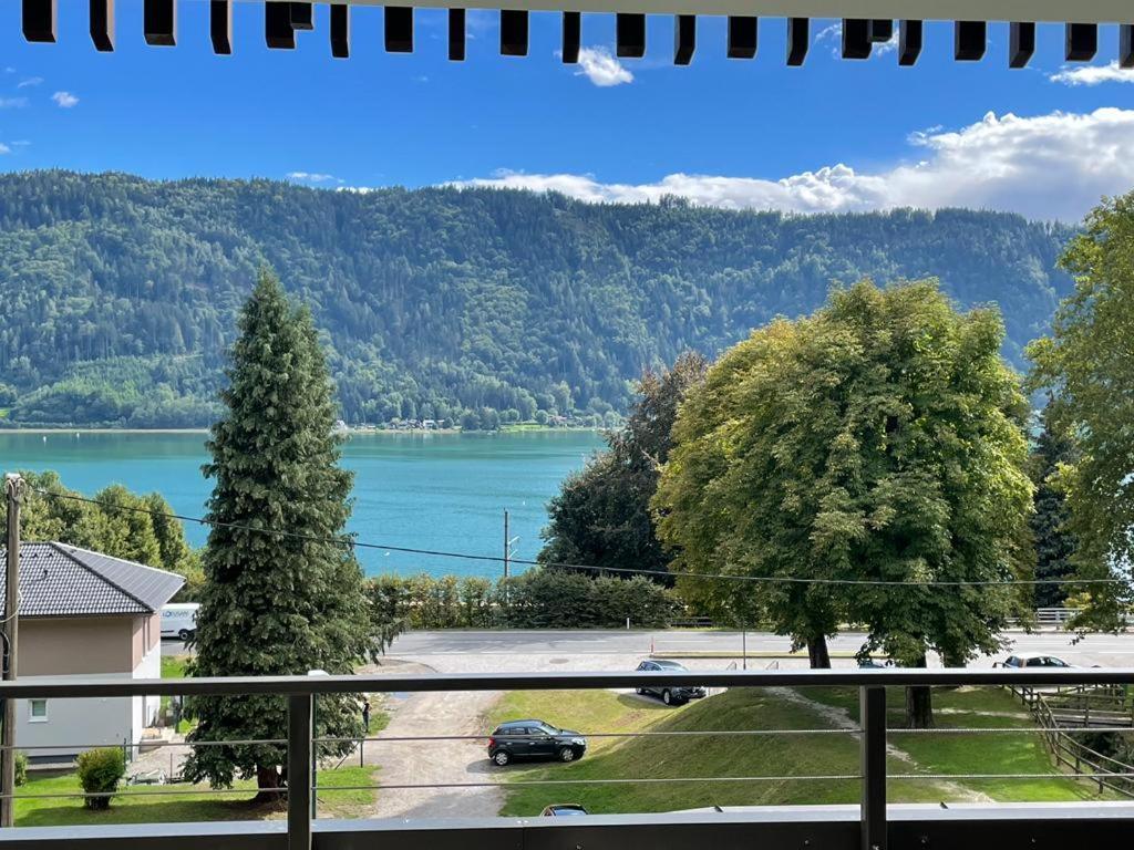 Ferienwohnung Mit Seeblick - Ossiacher See Gerlitzen Sattendorf ภายนอก รูปภาพ